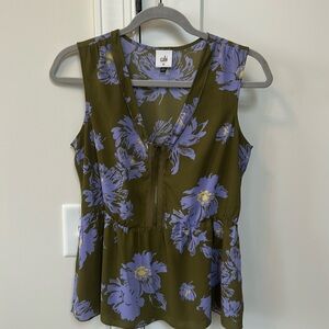 EUC CAbi Top (Sz XS)